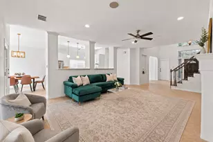 10036 Scull Creek Dr, Austin, TX 78730 - Photo 6