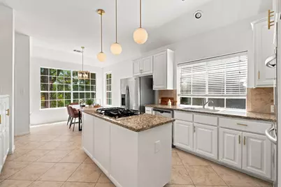 10036 Scull Creek Drive, Austin, TX 78730 - Photo 8