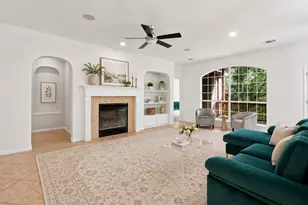 10036 Scull Creek Dr, Austin, TX 78730 - Photo 6