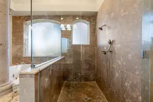 401 Brooks Hollow Rd, Lakeway, TX 78734 - Photo 28