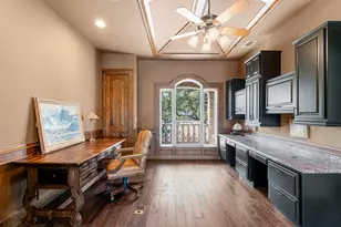 401 Brooks Hollow Rd, Lakeway, TX 78734 - Photo 30