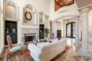 401 Brooks Hollow Rd, Lakeway, TX 78734 - Photo 4