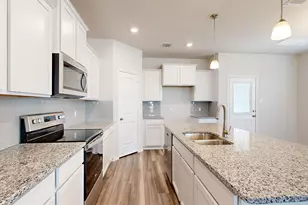 410 Charlie Dr, Killeen, TX 76542 - Photo 8