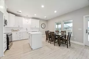 230 Bora Bora Dr, Galveston, TX 77554 - Photo 6