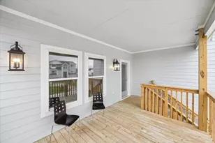 230 Bora Bora Dr, Galveston, TX 77554 - Photo 4