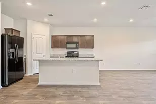 204 Lily Pond Trl, San Marcos, TX 78666 - Photo 10