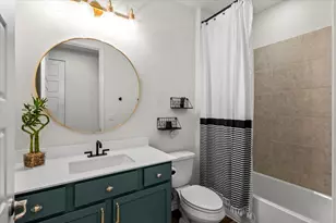 8915 Looksee Ln, Austin, TX 78744 - Photo 16