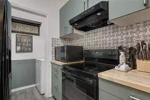 3001 Cedar St, Austin, TX 78705 - Photo 2
