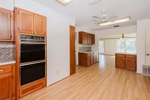 120 Skyline Rd, Georgetown, TX 78628 - Photo 16
