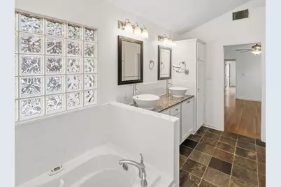 2003 Woodmont Avenue, Austin, TX 78703 - Photo 14