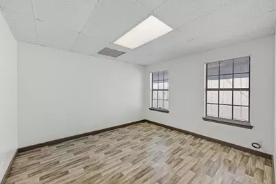 13740 Research Boulevard #R Unit 2, Austin, TX 78750 - Photo 20