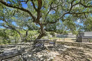 24000 Bluebird Ln, Marble Falls, TX 78654 - Photo 24