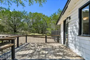 24000 Bluebird Ln, Marble Falls, TX 78654 - Photo 14