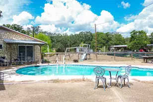 354 Alta Vista Dr, Bastrop, TX 78602 - Photo 18