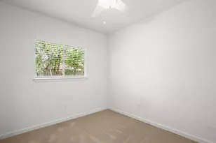 1212 Dunstan Dr, Austin, TX 78745 - Photo 16