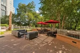 54 Rainey St, Austin, TX 78701 - Photo 28