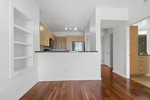 54 Rainey St, Austin, TX 78701 - Photo 12