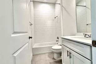 461 Young St, Buda, TX 78610 - Photo 6