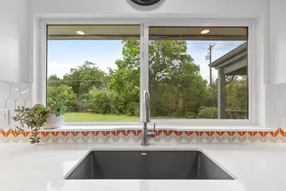 12422 Deer Track, Austin, TX 78727 - Photo 16