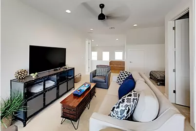 19517 Flying J Boulevard #6, Spicewood, TX 78669 - Photo 20