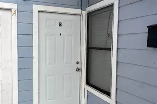 9502 Kempler Dr, Austin, TX 78748 - Photo 2