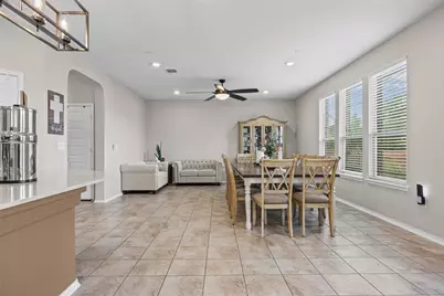 330 Linden Street, Bastrop, TX 78602 - Photo 8