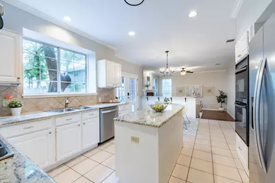 12604 Oro Valley Cove, Austin, TX 78729 - Photo 10