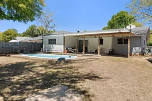 5111 Meadow Creek Dr, Austin, TX 78745 - Photo 26