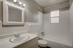 714 Old Martindale Rd, San Marcos, TX 78666 - Photo 2