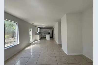 2324 Friarcreek Loop, Round Rock, TX 78664 - Photo 4