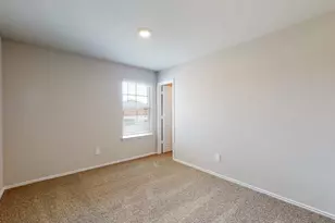 549 Hector Loop, Georgetown, TX 78626 - Photo 18