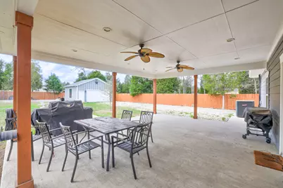 421 Las Lomas Drive, Elgin, TX 78621 - Photo 24