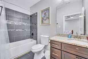 421 Las Lomas Dr, Elgin, TX 78621 - Photo 18