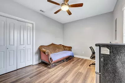 421 Las Lomas Drive, Elgin, TX 78621 - Photo 22