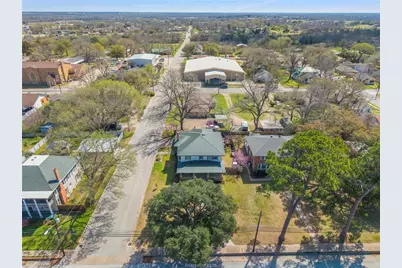 501 W Buck Street, Caldwell, TX 77836 - Photo 34