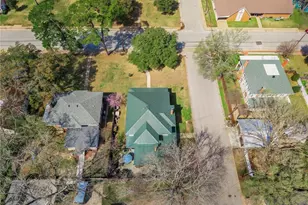 501 W Buck St, Caldwell, TX 77836 - Photo 36