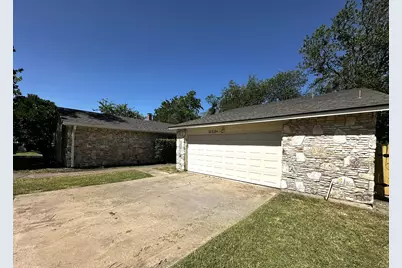 12310 Willow Wild Drive, Austin, TX 78758 - Photo 2