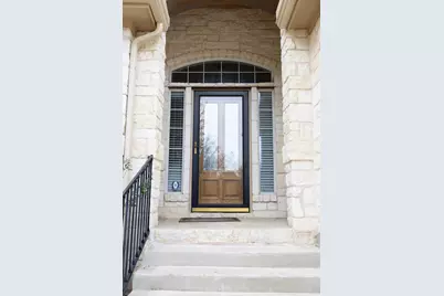 7917 Menler Drive, Austin, TX 78735 - Photo 4