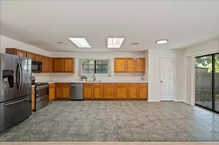 708 Yosemite Trail, Taylor, TX 76574 - Photo 14