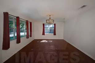 403 4th Ave, Smithville, TX 78957 - Photo 4