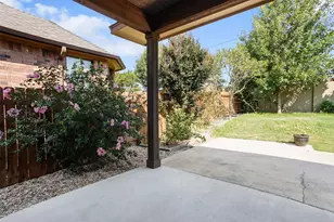 121 E Adelanta Place, Round Rock, TX 78681 - Photo 26