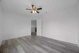 7625 Cayenne Ln, Austin, TX 78741 - Photo 14
