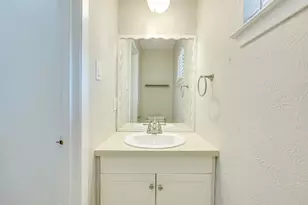 7505 Hill Meadow Cir, Austin, TX 78736 - Photo 20