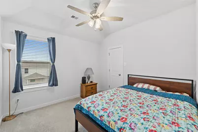 8000 Prairie Rye Drive, Lago Vista, TX 78645 - Photo 18