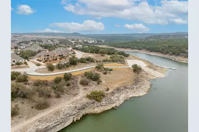 8000 Prairie Rye Drive, Lago Vista, TX 78645 - Photo 28