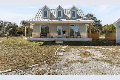 923 N Debco Lane, Spicewood, TX 78669 - Photo 2