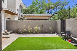 2503 S 6th St, Austin, TX 78704 - Photo 20