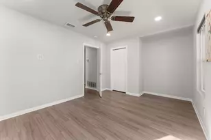 2207 N Plains Ave, Austin, TX 78757 - Photo 16