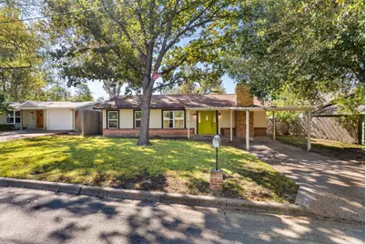 2207 North Plains Avenue, Austin, TX 78757 - Photo 1