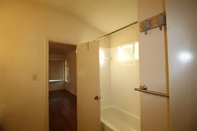 8622 Piney Creek Bend, Austin, TX 78745 - Photo 16